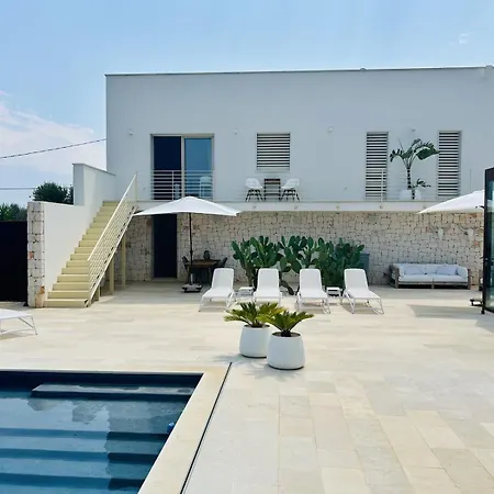 Villa Pergolata In Pool, Jacuzzi & Ruhe *